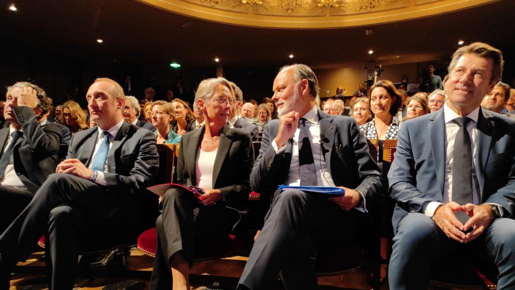 Christophe Béchu, Laurent Marcangeli, Élisabeth Borne, Édouard Philippe et Christian Estrosi