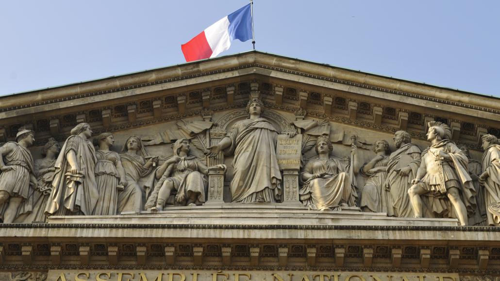 Fronton de l'Assemblée nationale